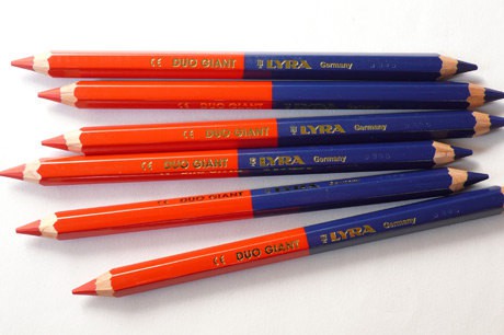 Bleu foncé / Rouge